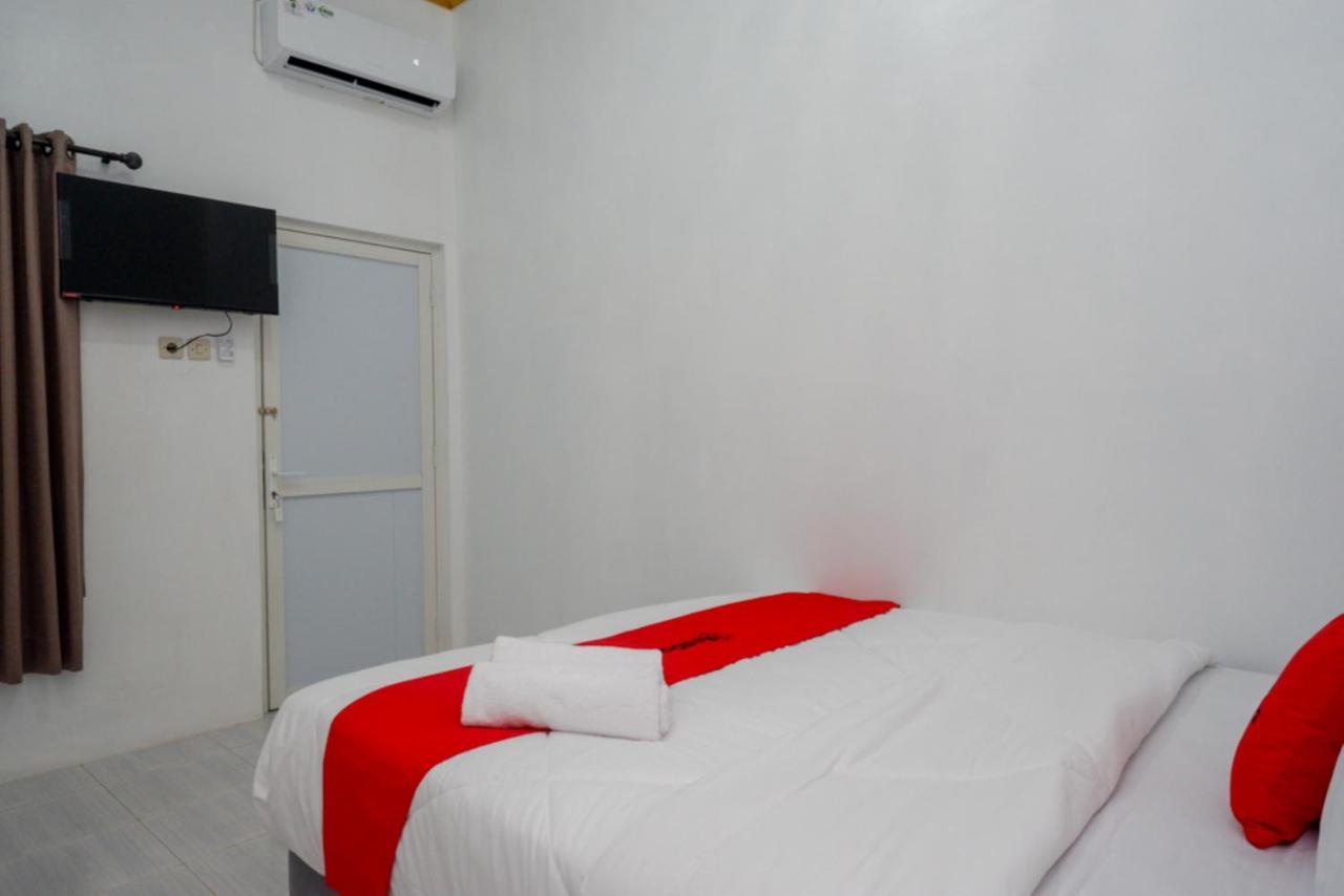 Reddoorz Near Universitas Semarang 2 Alastuwo Exteriér fotografie