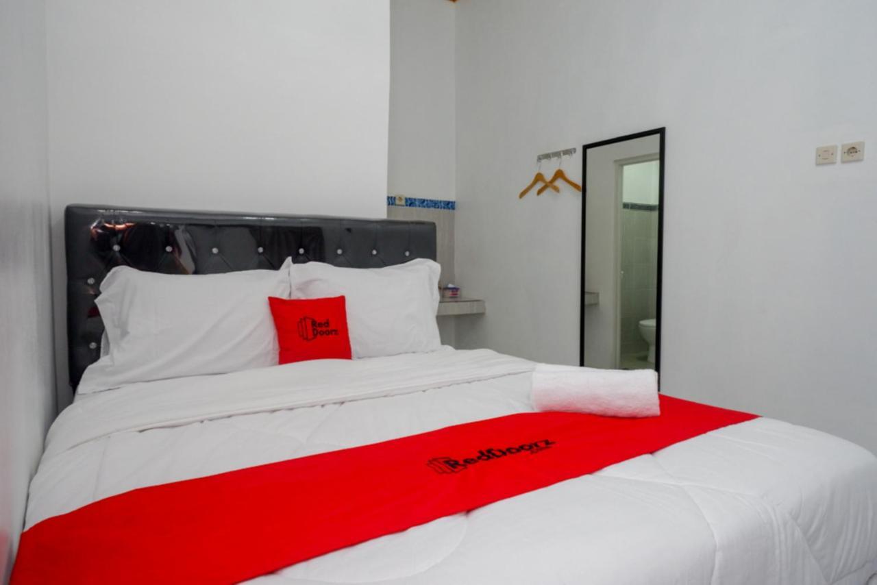 Reddoorz Near Universitas Semarang 2 Alastuwo Exteriér fotografie